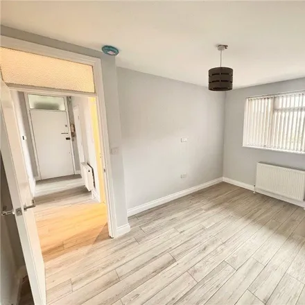 Image 1 - 61 The Vale, London, W3 7RS, United Kingdom - Apartment for rent