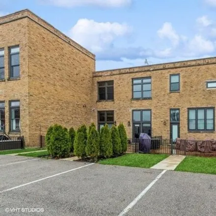 Image 1 - Jefferson School, Wallace Avenue, Saint Joseph, MI 49085, USA - House for sale