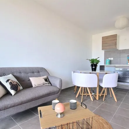 Rent this 3 bed apartment on 2 Traverse de gibraltar in 13003 Marseille, France