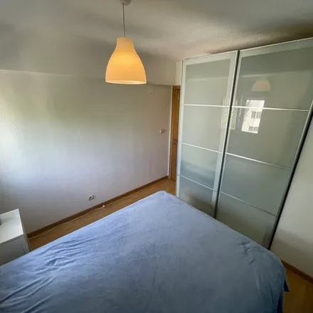 Rent this 2 bed apartment on Rua do Machado in 1600-553 Lisbon, Portugal