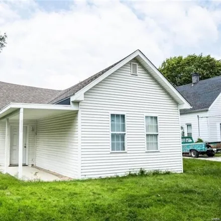 Buy this 2 bed house on 179 Beidler Street in Collinsville, IL 62234