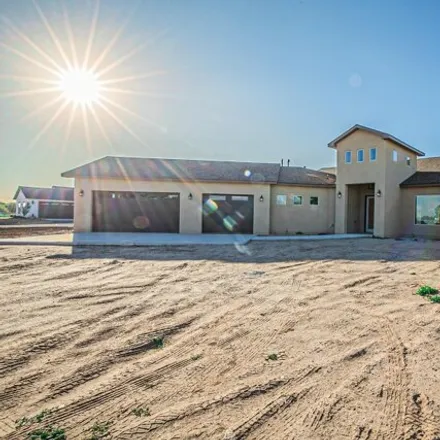 Buy this 3 bed house on 23 Leibel Court in Valencia County, NM 87031