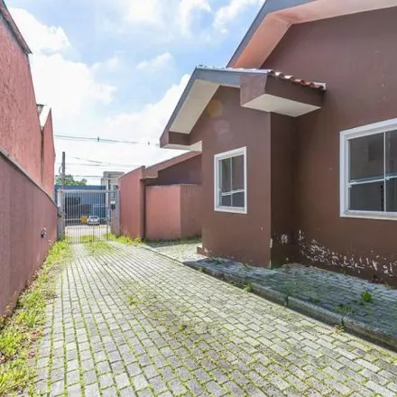 Rent this 2 bed house on Rua Raggi Izar 1673 in Boqueirão, Curitiba - PR