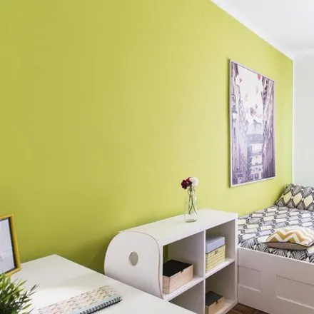 Rent this 8 bed room on Via Leone Tolstoi in 20146 Milan MI, Italy