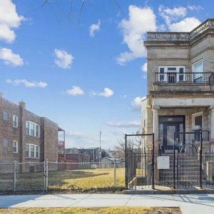 Image 1 - 6128 South Langley Avenue, Chicago, IL 60637, USA - House for sale