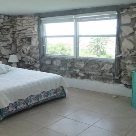 Rent this 3 bed house on South Eleuthera