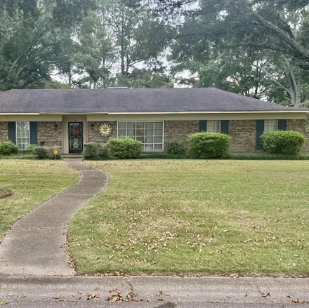 Buy this 3 bed house on 932 Brentwood Avenue in Leflore County, MS 38930