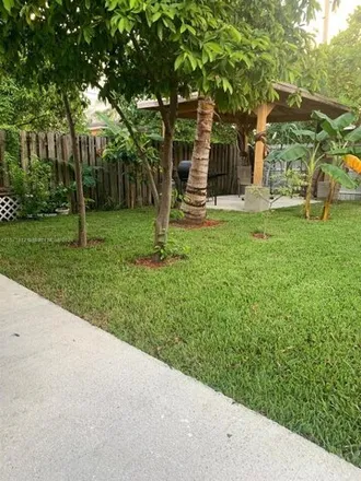 Image 4 - 511 Northwest 48th Street, Miami, FL 33127, USA - House for sale