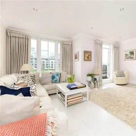 Image 5 - Hail & Ride Querrin Street, Byam Street, London, SW6 2RB, United Kingdom - Townhouse for sale