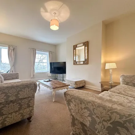 Image 2 - 30 Montpellier Spa Road, Cheltenham, GL50 1UL, United Kingdom - Apartment for rent