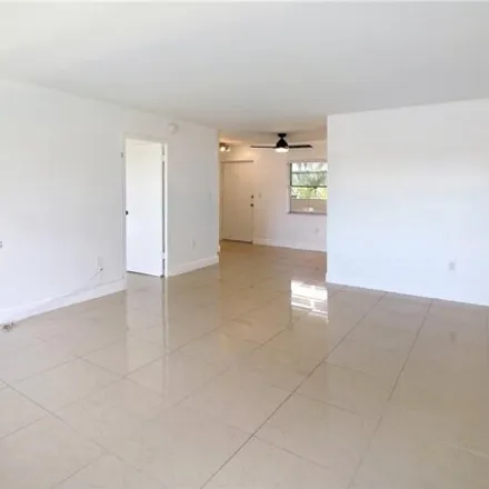 Image 9 - Kings Point Imperial, 159th Street, Sunny Isles Beach, FL 33160, USA - Condo for rent