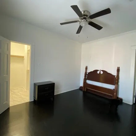 Rent this 1 bed room on 255 Marquette Avenue in Villa Ashley, Baton Rouge
