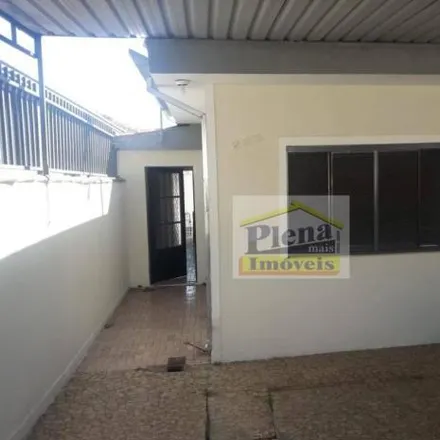Rent this 2 bed house on Rua Vanderley Costa Camargo in Centro, Hortolândia - SP