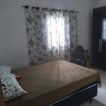 Buy this 2 bed house on Rua Carlos Martins de Almeida in Mombaça, Pindamonhangaba - SP
