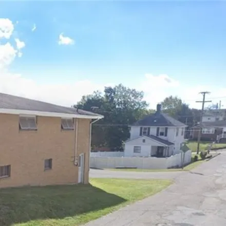 Image 3 - 830 Mariann Dr, Martins Ferry, Ohio, 43935 - House for sale
