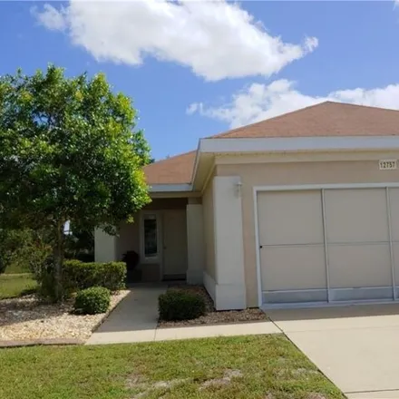 Rent this 2 bed house on Southeast 128th Place in Marion County, FL 34421