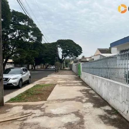 Rent this 3 bed house on Rua Martim Afonso in Zona 2, Maringá - PR