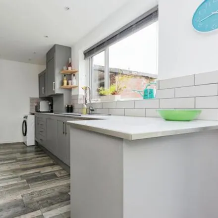 Image 5 - Bradgate Close, Manchester, Greater Manchester, M22 - Townhouse for sale