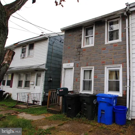 Rent this 3 bed townhouse on 1209 High Street in Burlington City, NJ 08016