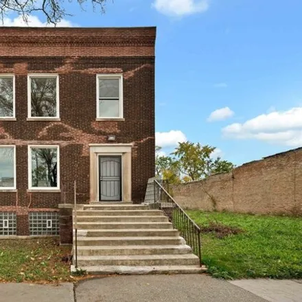 Rent this 4 bed house on 131 East 111th Street in Chicago, IL 60628
