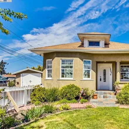 Buy this 3 bed house on 1460 Oriole Avenue in San Leandro, CA 94578