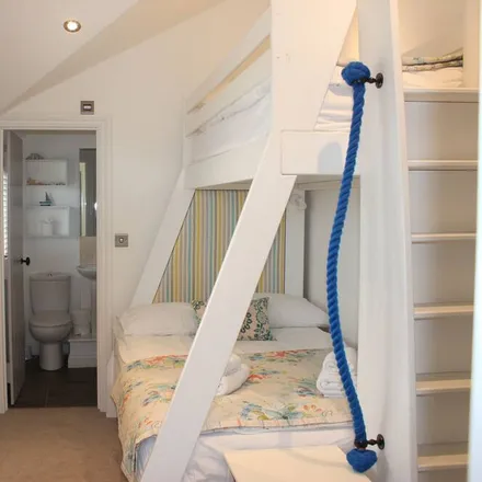 Image 5 - Dartmouth, TQ6 9RB, United Kingdom - Apartment for rent