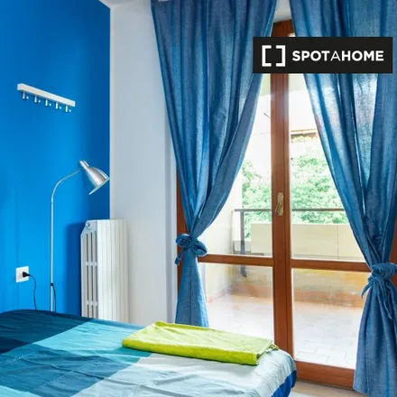 Rent this 5 bed room on Via Ettore Bugatti in 8, 20142 Milan MI