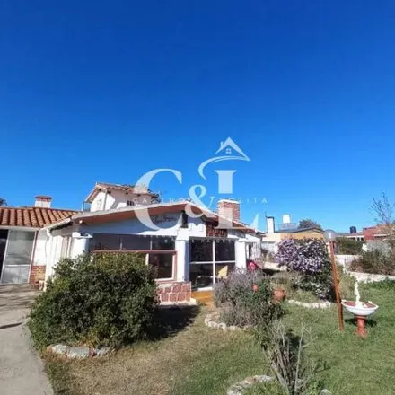 Buy this 2 bed house on La Pampa 4 in Departamento Punilla, Tanti