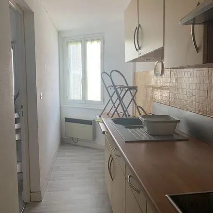 Rent this 1 bed apartment on 28 Rue de Solignac in 87000 Limoges, France