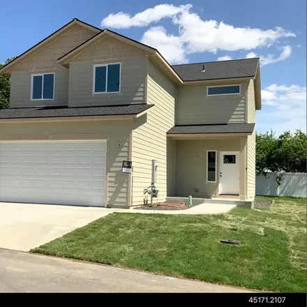 Buy this 3 bed house on 1600 North Walnut Road in Spokane Valley, WA 99206