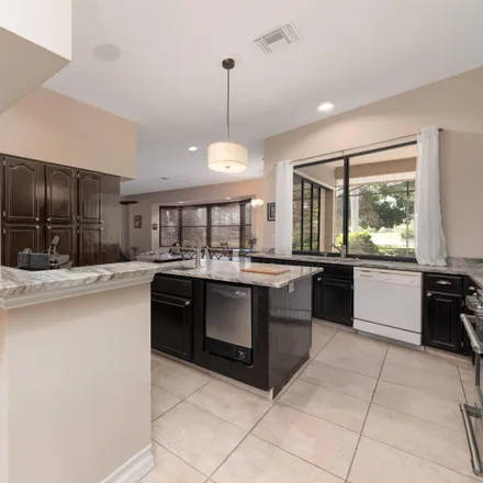 Image 9 - 1348 Southwest Cottonwood Cove, Port Saint Lucie, FL 34986, USA - House for sale