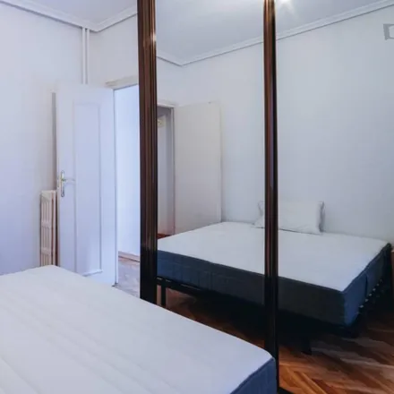 Rent this 2 bed room on Madrid in Calle Fundadores, 8