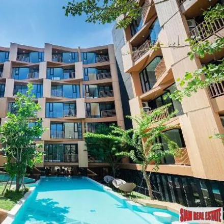 Buy this 1 bed apartment on Soi Seang Uthai in Khlong Toei District, Bangkok 12060
