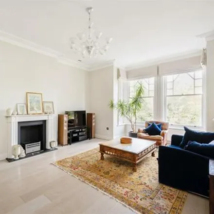 Image 1 - Frognal, Barnet, London, Nw3 - Apartment for sale