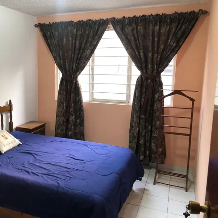 Buy this 4 bed house on Calle Lago Chapultepec in Fraccionamiento Las Américas, 55056 Ecatepec de Morelos