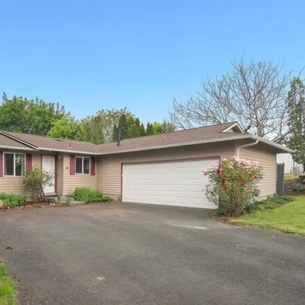 Buy this 3 bed house on 33 Southeast 134th Place in Portland, OR 97233