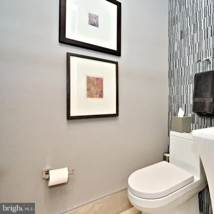 Image 9 - 668 North Bodine Street, Philadelphia, PA 19123, USA - Condo for sale