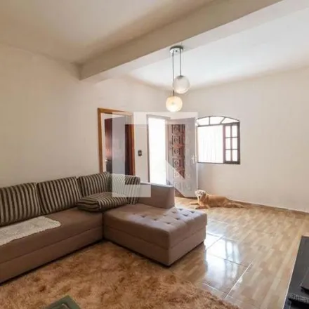 Rent this 3 bed house on Rua Plinio Cavalcanti in Parque das Paineiras, São Paulo - SP