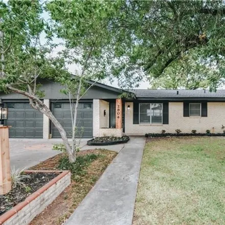 Buy this 3 bed house on 2856 East Poplar Avenue in Victoria, TX 77901