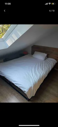 Rent this 1 bed apartment on Moselstraße 62 in 50674 Cologne, Germany