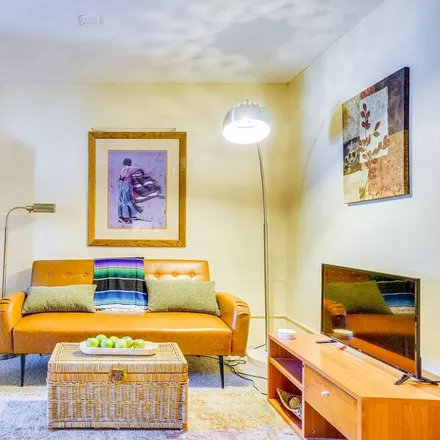 Rent this studio apartment on Tucson
