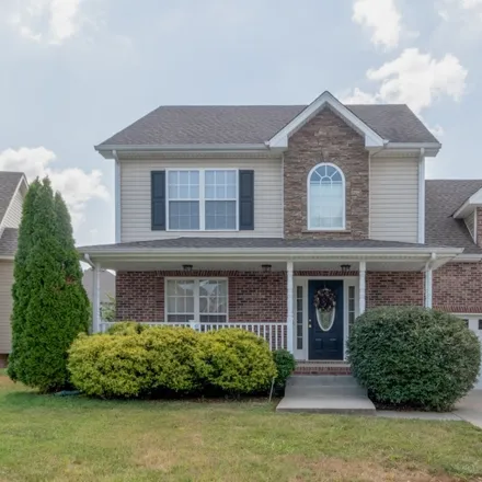 Buy this 3 bed townhouse on 3466 Southwood Drive in Clarksville, TN 37042