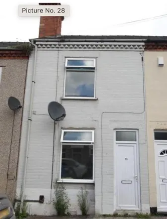 Rent this 3 bed townhouse on Sherwood Bed Centre in George Street, Mansfield Woodhouse