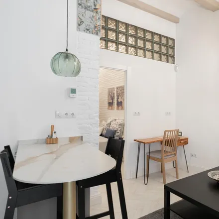 Image 5 - Carrer Modern, 08902 l'Hospitalet de Llobregat, Spain - Apartment for rent