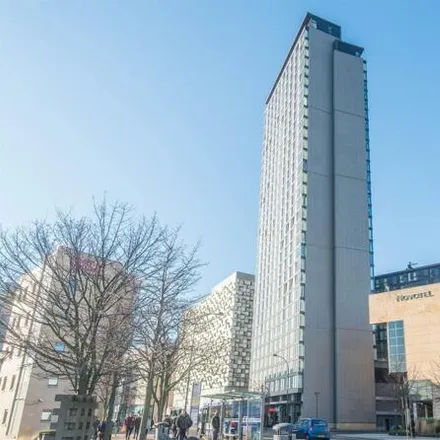 Image 1 - Saint Paul's Tower, 7 St Paul's Square, The Heart of the City, Sheffield, S1 2LJ, United Kingdom - Room for rent