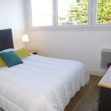 Rent this 3 bed apartment on 85160 Saint-Jean-de-Monts