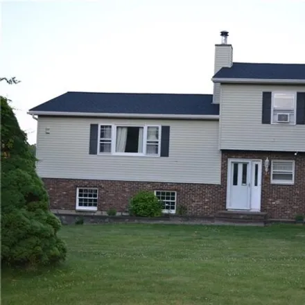 Buy this 3 bed house on 62 Cunningham Ln in Poughquag, New York