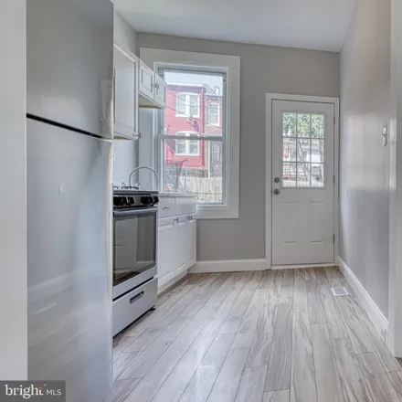 Image 9 - 742 Edgewood Street, Baltimore, MD 21229, USA - Townhouse for sale