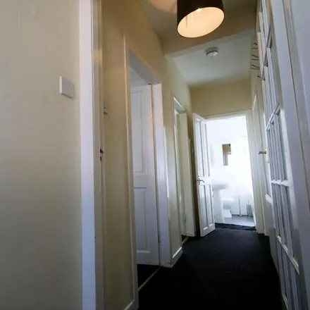 Image 2 - 100 Stenhouse Crescent, City of Edinburgh, EH11 3JN, United Kingdom - Apartment for rent