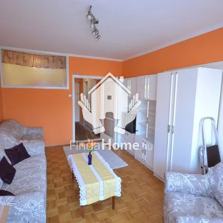 Rent this 2 bed apartment on Debrecen in Bethlen utca, 4026